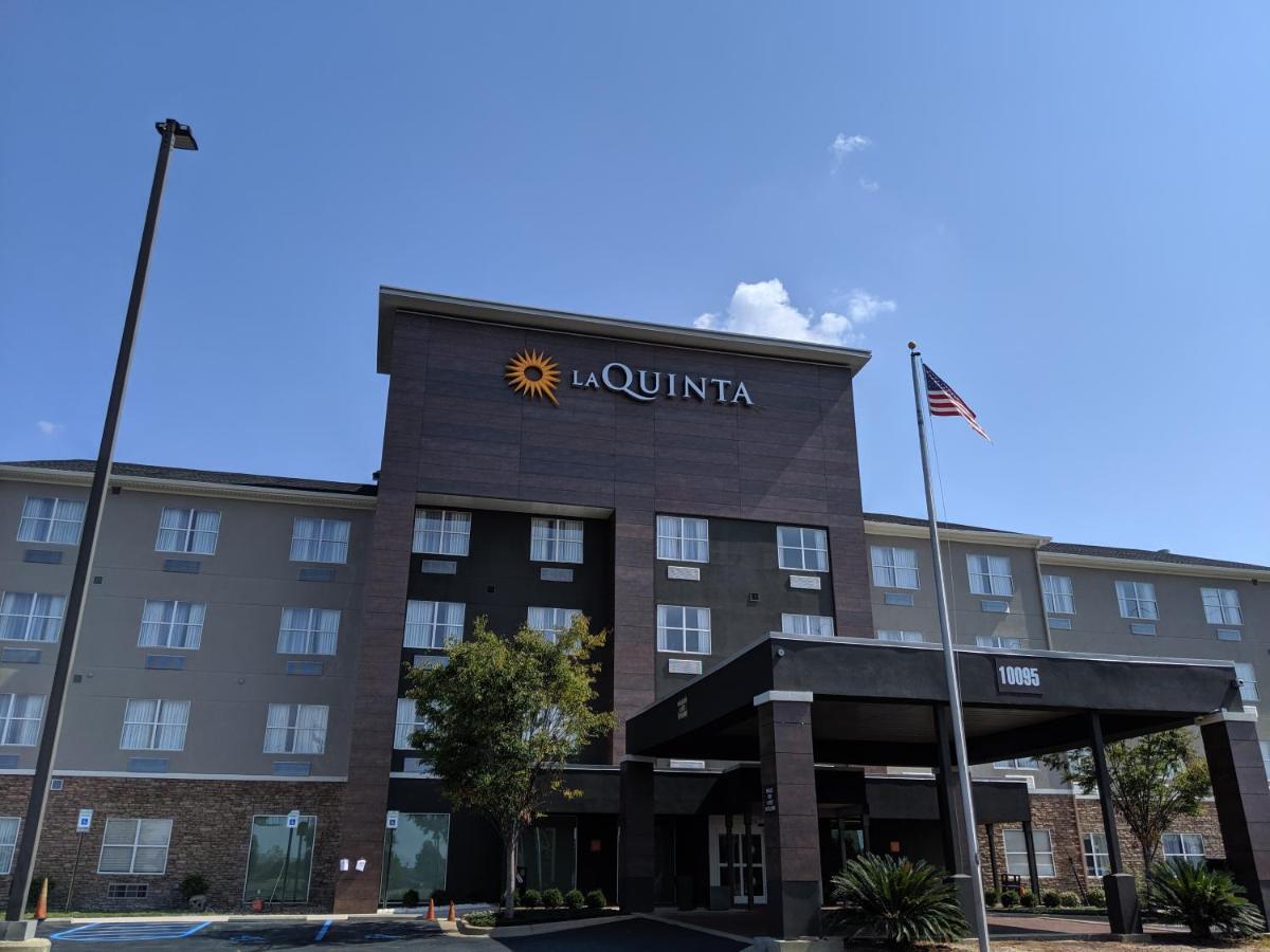 La Quinta By Wyndham Montgomery Exterior photo